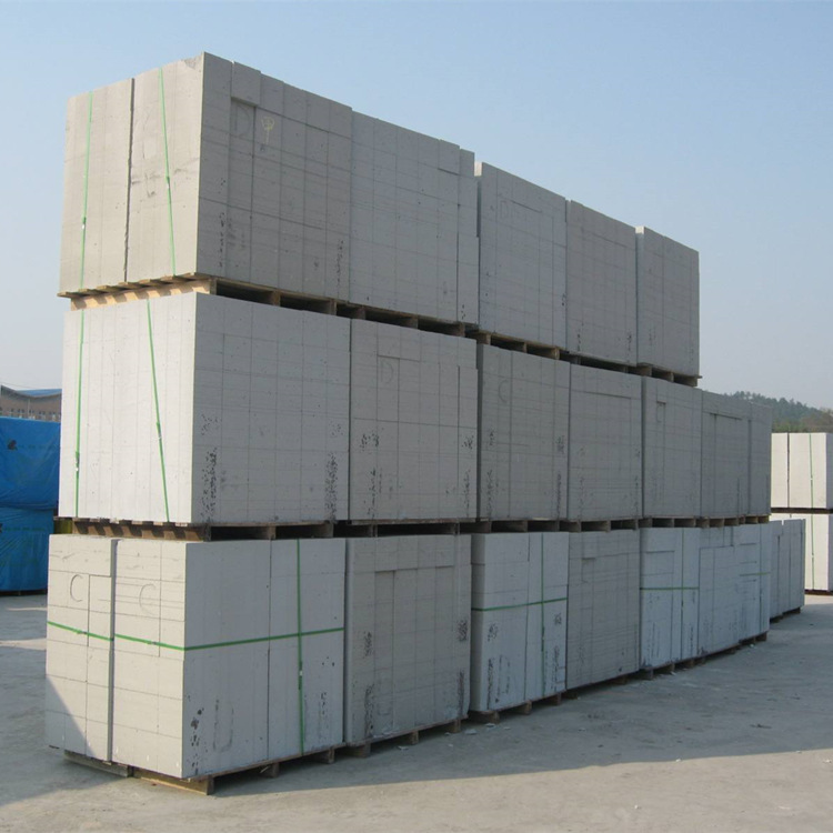 巫山宁波台州金华厂家：加气砼砌块墙与粘土砖墙造价比照分析